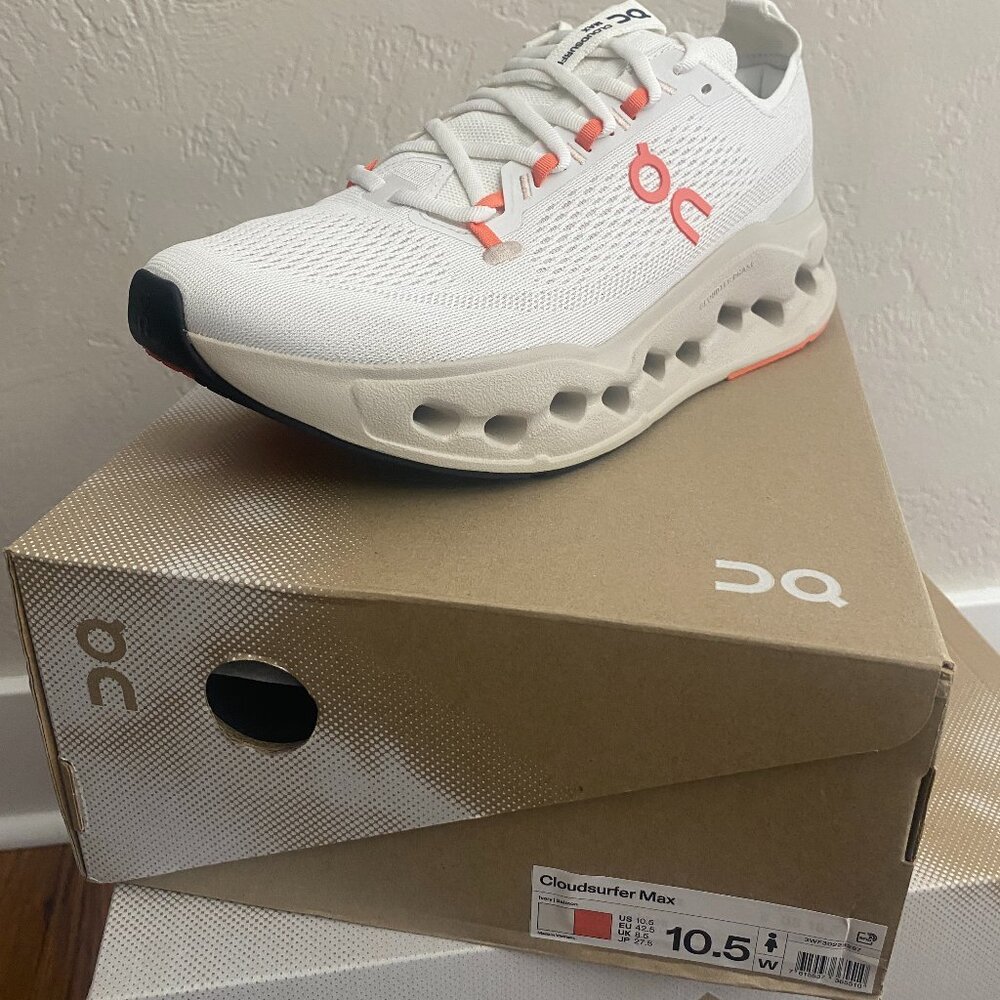 On Cloudsurfer Max (Women's Size 10.5)